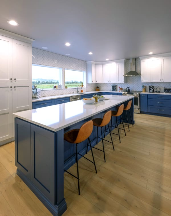 Elevate your culinary space with quality kitchen upgrades in Oak Harbor, WA by Flooring Connections.