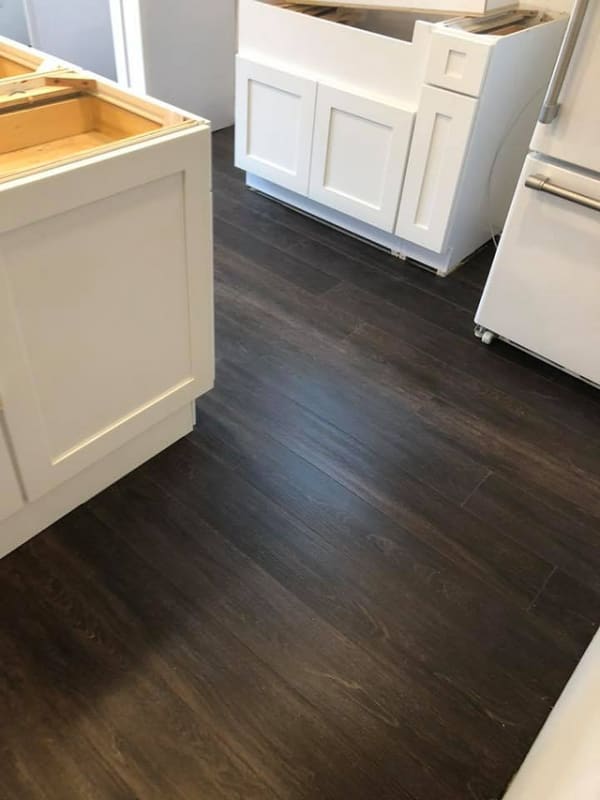 Laminate flooring by Perfect Grain Hardwood Flooring in Moriches, NY