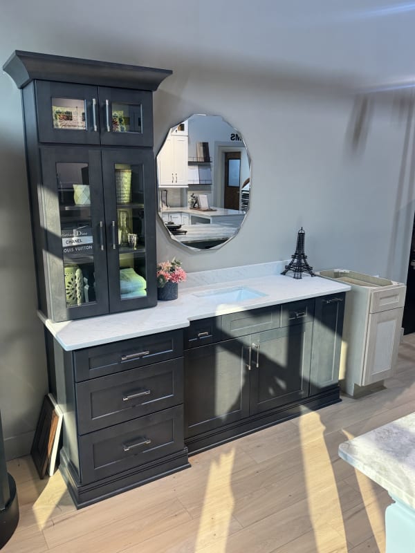 Dalton Wholesale Floors showroom in Adairsville, GA servicing the Adairsville, GA area