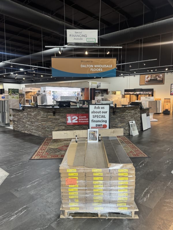 Dalton Wholesale Floors showroom in Adairsville, GA servicing the Huntsville, AL area