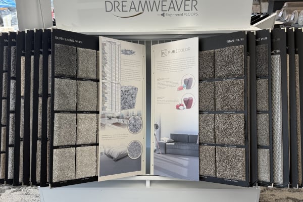 Little Chute, WI area floor covering professionals