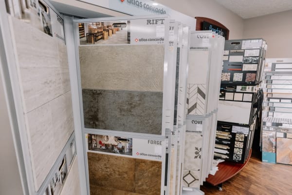 Highly rated flooring shop serving the Martinsburg, PA area