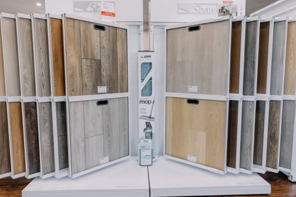 Flooring professionals serving the Martinsburg, PA area