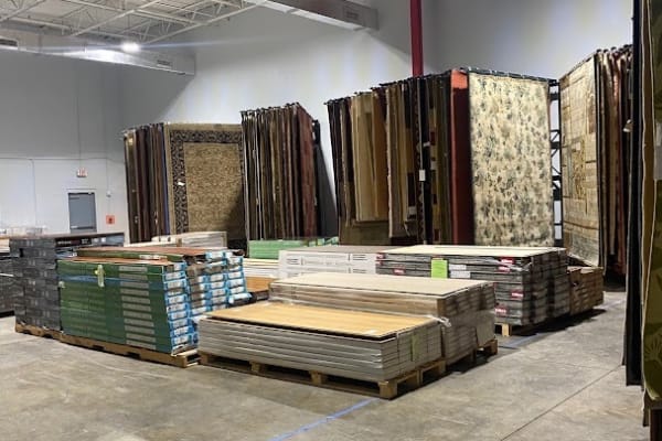 JB Factory Flooring showroom in Location servicing the Tampa, FL area