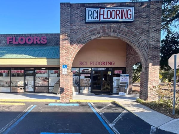 Flooring shop serving the Palm Harbor, FL area