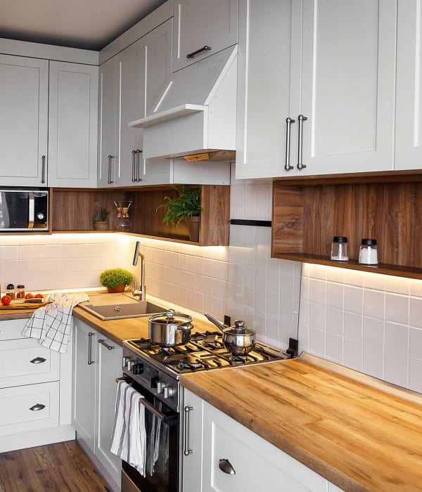 Flooring design professionals in the Fredericksburg, TX area - The Inside Story