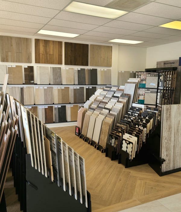 Learn more about the flooring professionals in the Phoenix, AZ area - Arizona Floors LLC