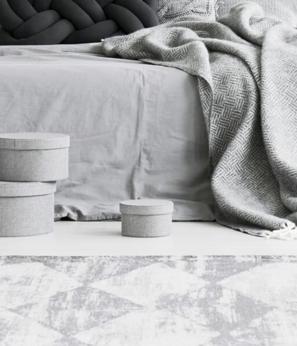 Why should you choose us? | CW Floors and Lighting