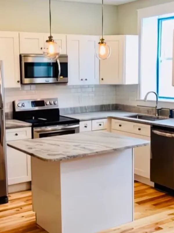 Cabinets in Portsmouth, NH from Universal Factory Direct