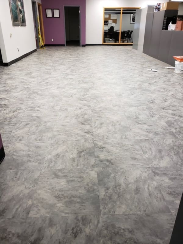 Carpet in Lasalle, ON