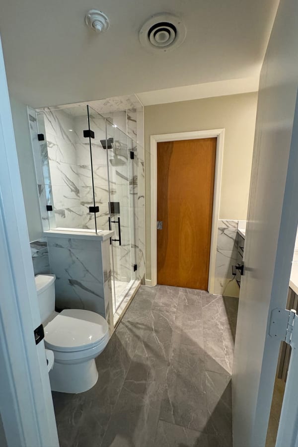 Bathroom in Chatsworth Dr in West Houston, TX