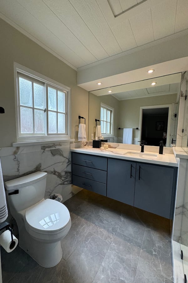 Bathroom Remodel in Chatsworth Dr in West Houston, TX