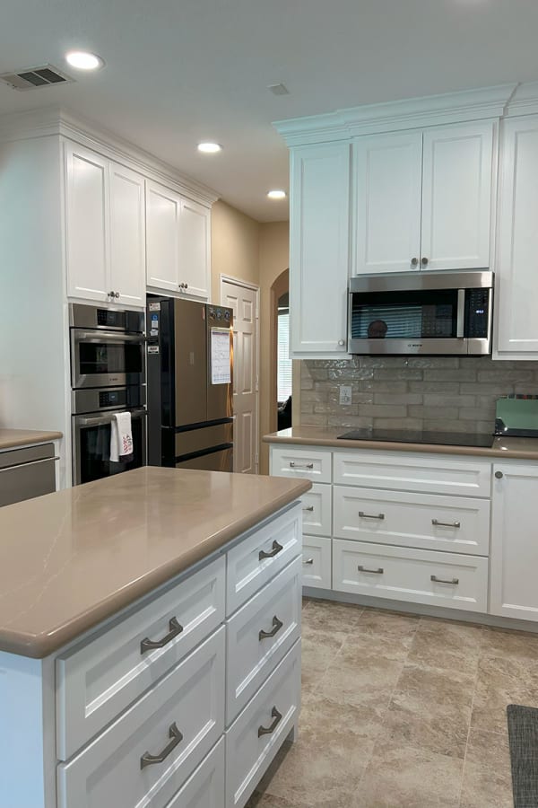 Kitchens in Allview Ln in Richmond, TX