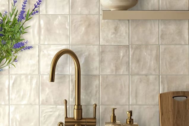 About tile in Essex County, ON from SUMMIT FLOOR & WALL COV LTD