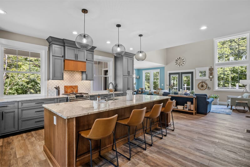 Solid wood flooring vs engineered wood floors