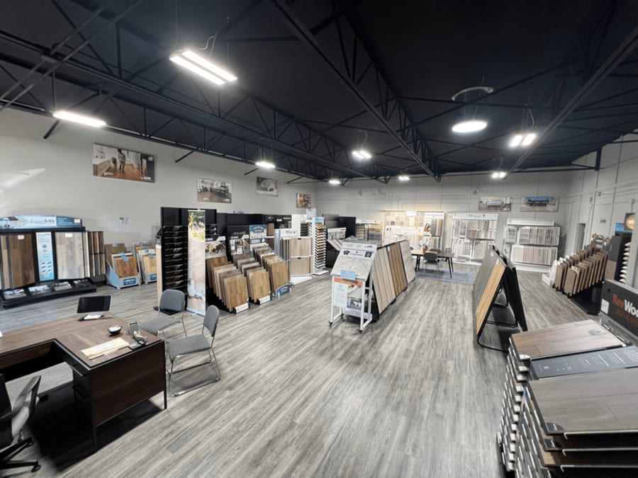 Johnson's Flooring showroom in Springboro, OH