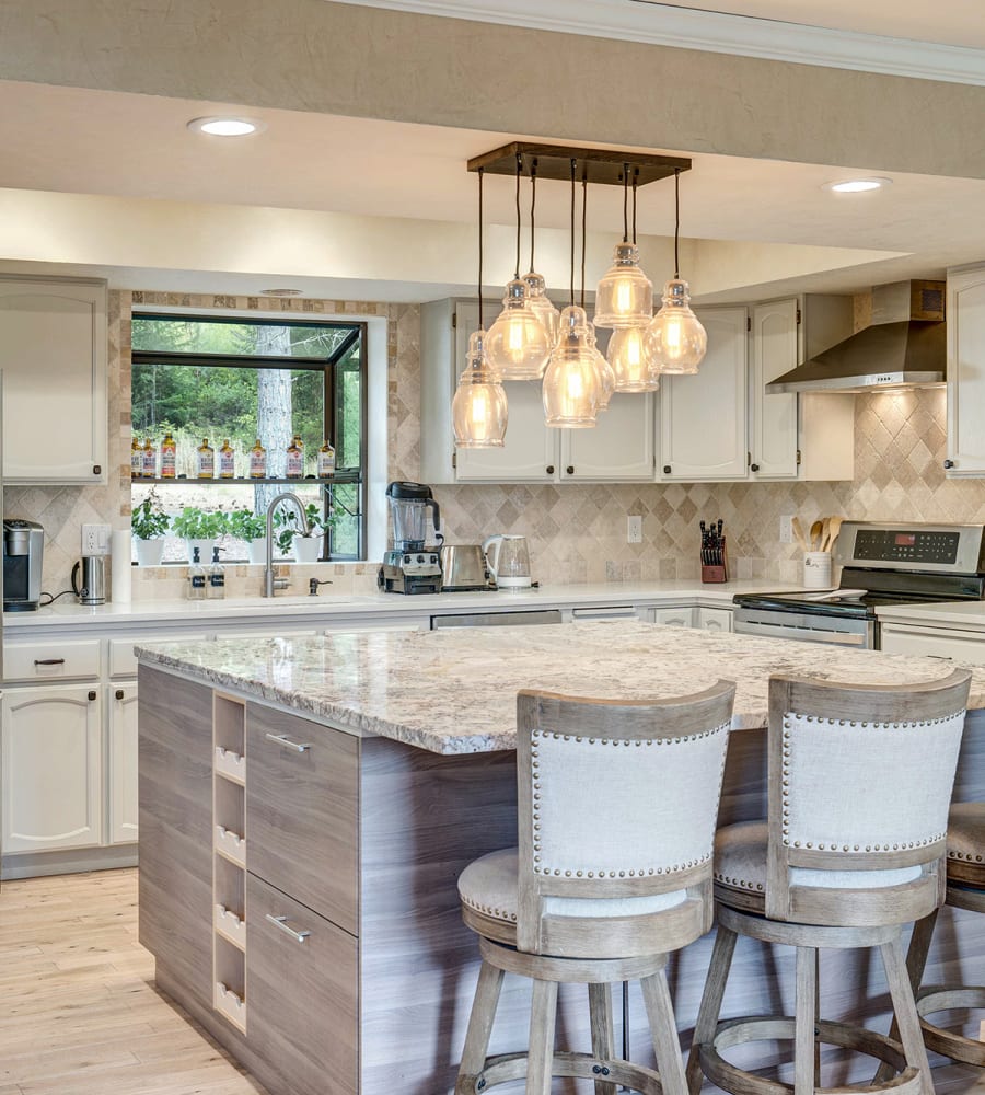 Flooring design professionals in the Palm Harbor, FL area - RCI Flooring