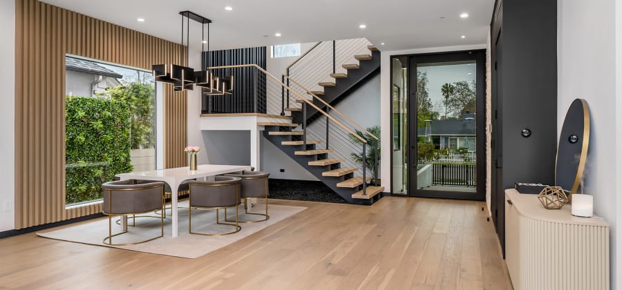 Stairs and Railing in Morristown, NJ from Magnus Flooring