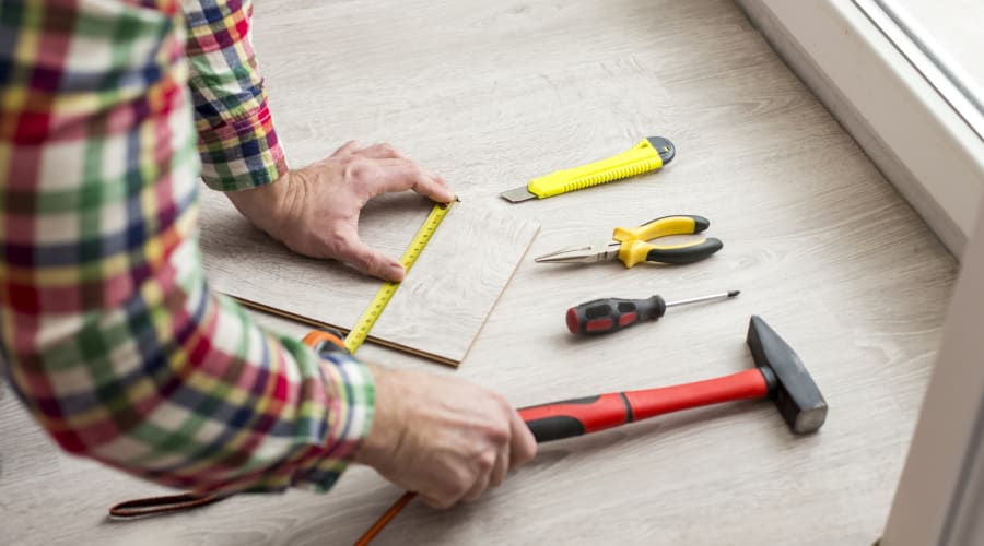 Learn more about the flooring professionals in the Adel, IA area - Archer Home Center