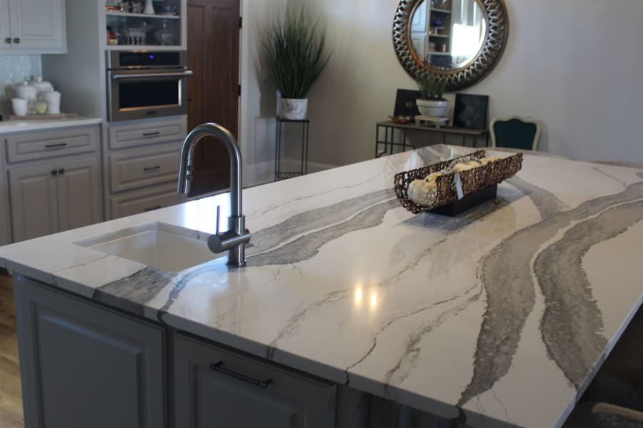 Gorgeous countertops in Dothan, AL from Graniteland USA
