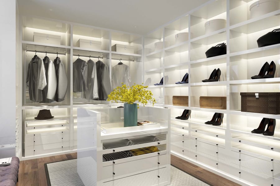 Custom closets in Plymouth, MI from Esquire Interiors