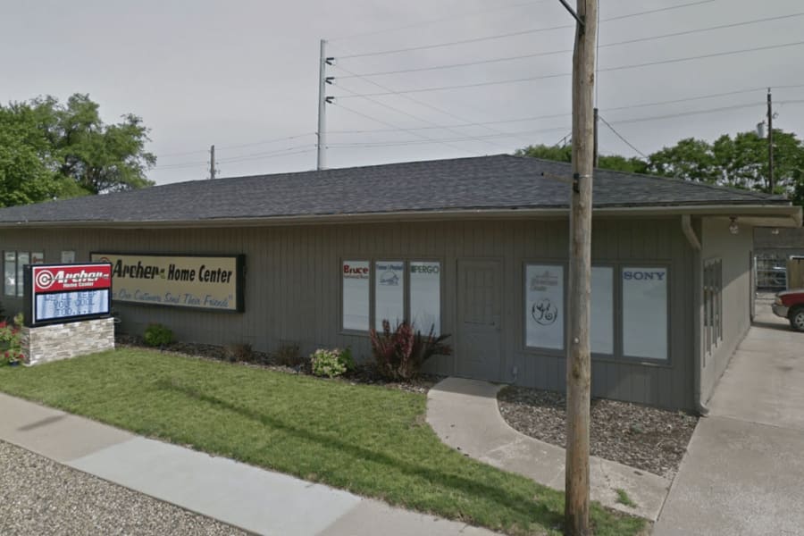 Flooring design professionals in the Adel, IA area - Archer Home Center