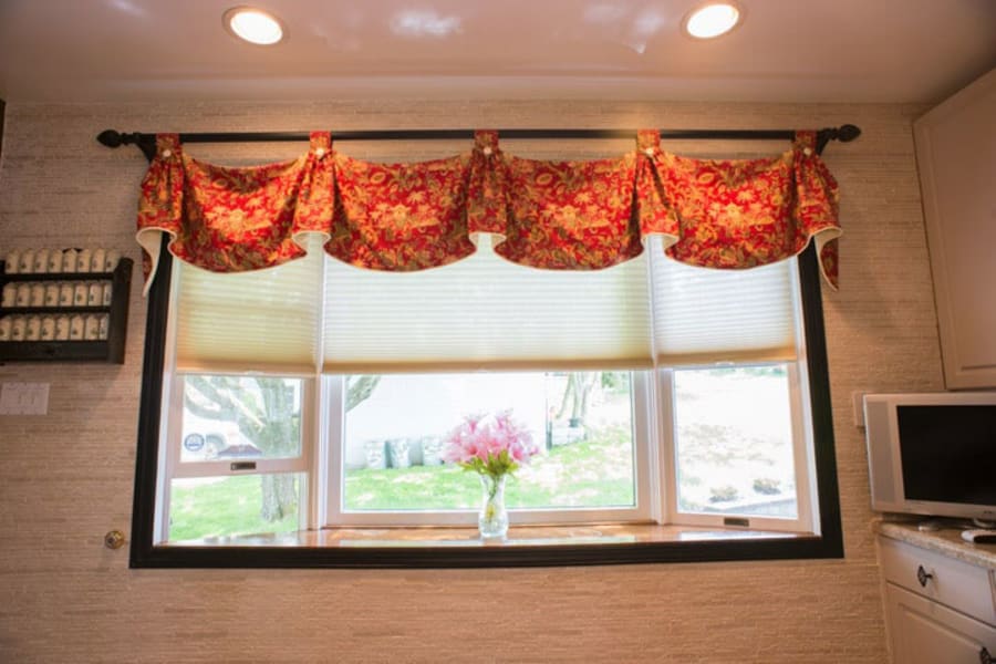 Window Treatments in Bethel Park, PA from D.L Richie Paint n' Decorating Center
