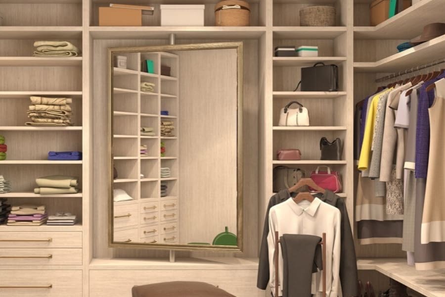 Custom closets in Plymouth, MI from Esquire Interiors