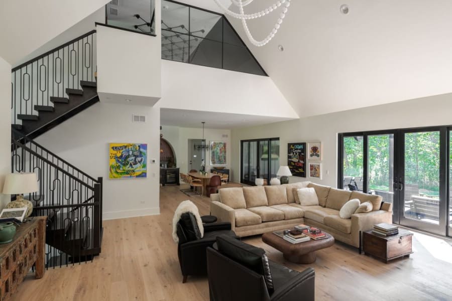 [PRODUCTNAME HERE] in Greater Chicagoland