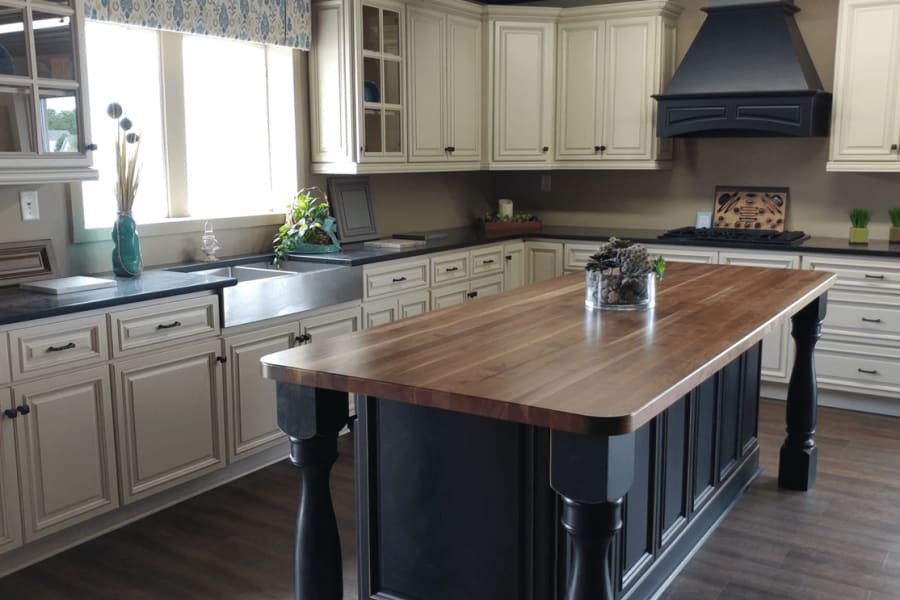 Custom Cabinetry from Flooring n Beyond