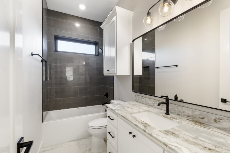 Tub Surrounds Gallery in College Station, TX