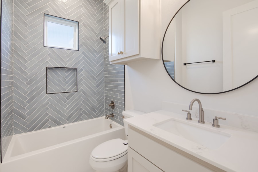 Tub Surrounds Gallery in College Station, TX