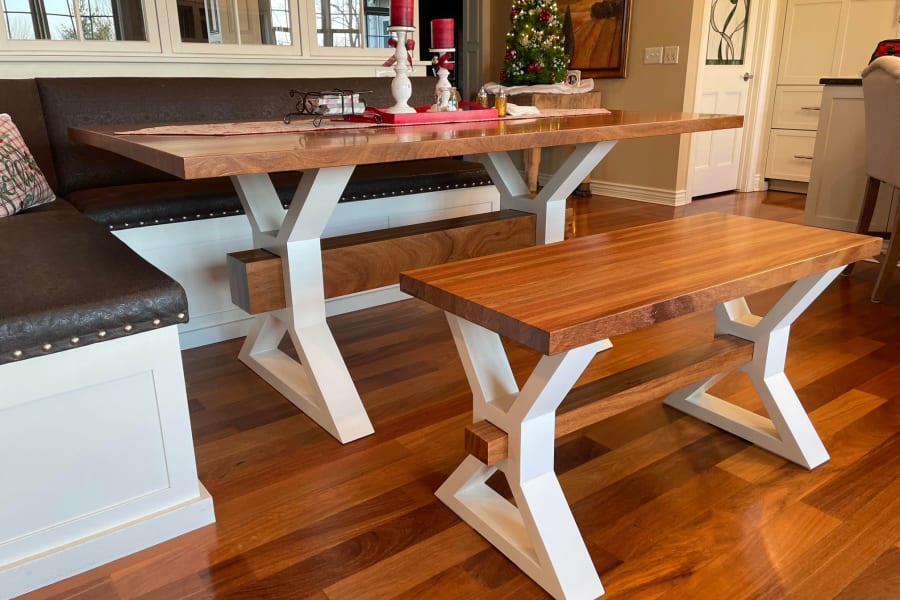 Custom tables in Crystal Lake, IL