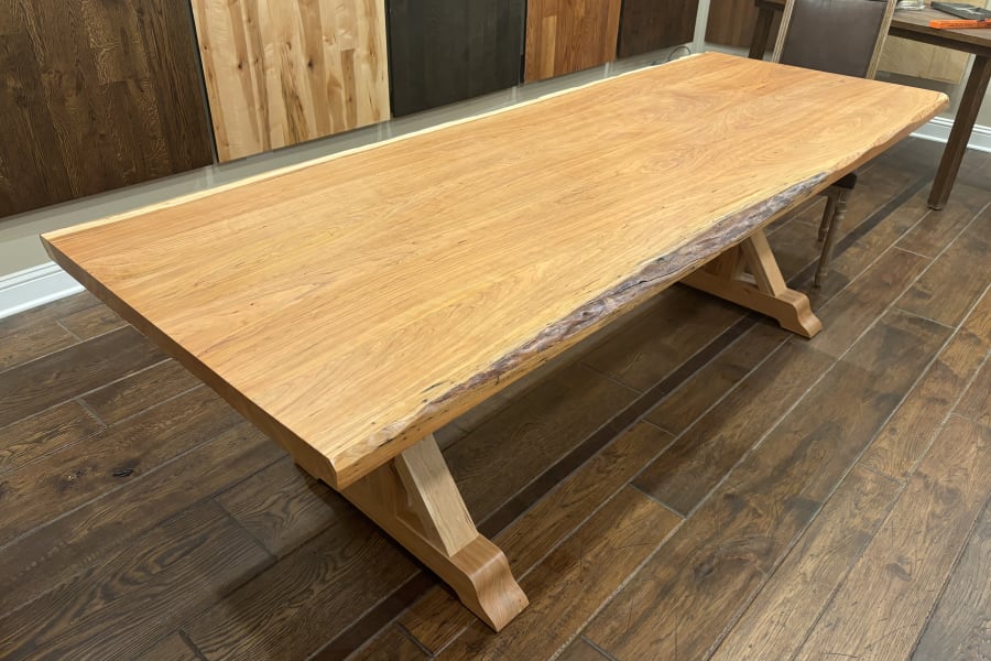 Custom tables in Crystal Lake, IL