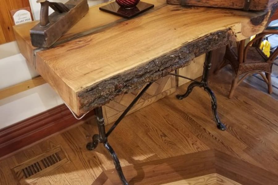 About Custom tables in Crystal Lake, IL from Ridgefield Industries