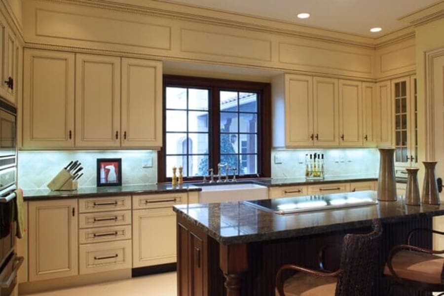 Kitchen and bath remodeling in Krum, TX from Smitty's Floor Covering