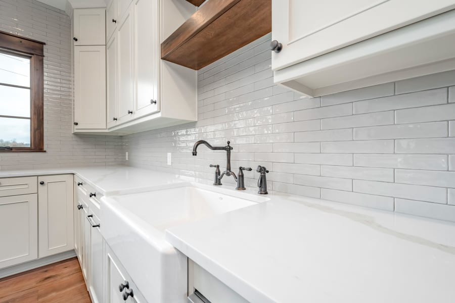 PROJECTS-Willard-KitchenBacksplash-SubwayTile PROJECTS-Willard-KitchenBacksplash-SubwayTile