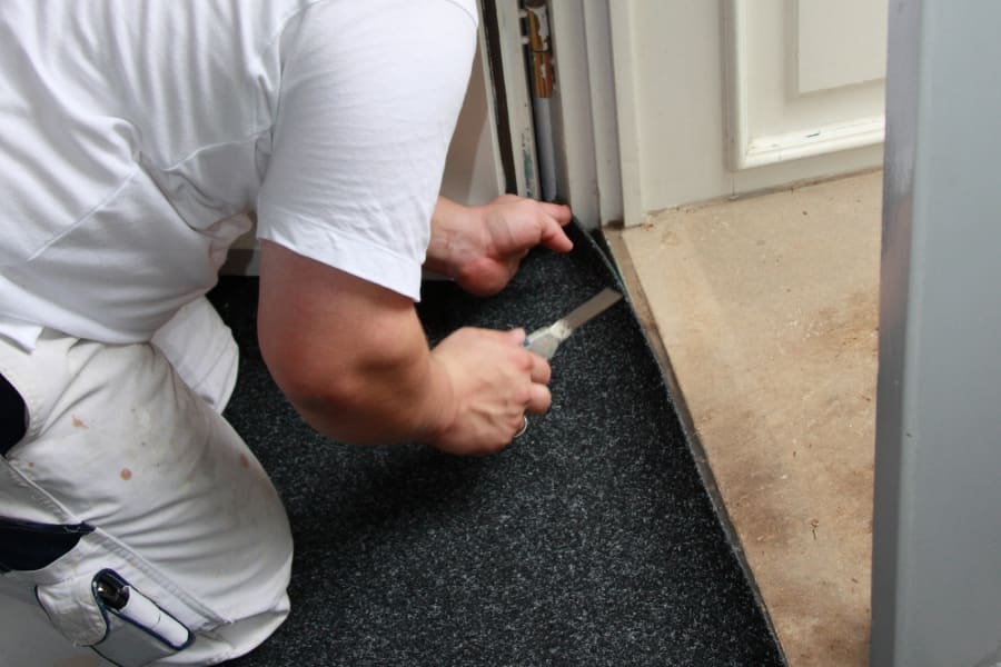 Re-stretching and repairs  in Orland Park, IL from Sherlock's Carpet & Tile