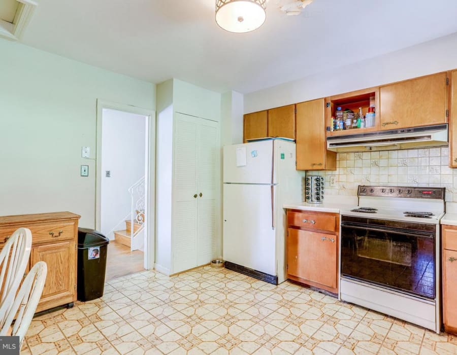 Arlington Calm kitchen renovation — kitchen before