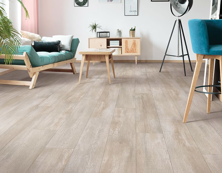 Vinyl installation in Clinton, MO from Jack's Warehouse Carpets