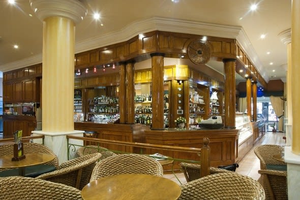 Cafe Papadakis