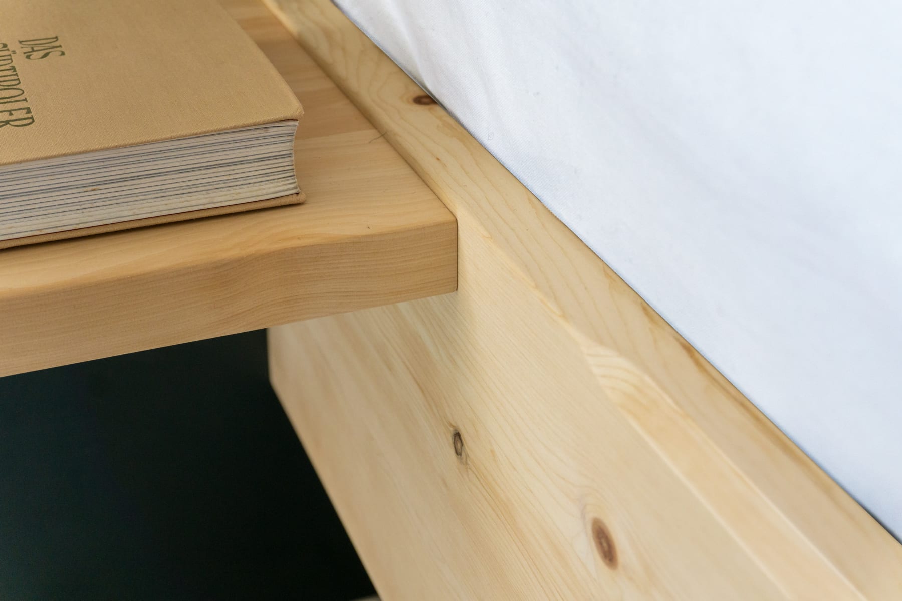 Wie wir mit 5mm Design, 800 Zirbenbäume retten!