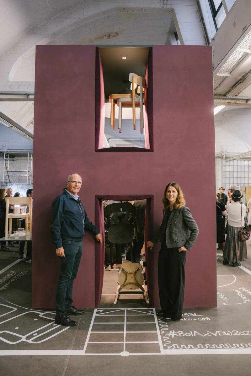 Forcher Tirol inszeniert Tapezierkunst auf der Vienna Design Week 2025