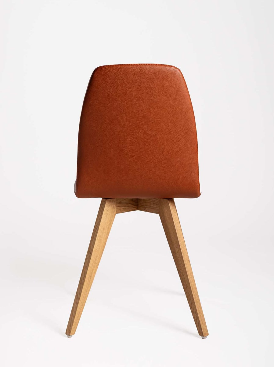 F 84 Sessel
