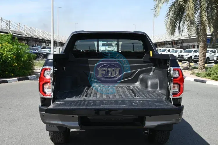 2025 MODEL TOYOTA HILUX DOUBLE CAB PICKUP ADVENTURE+ V6 4.0L 4WD AUTOMATIC CARGO SPACE