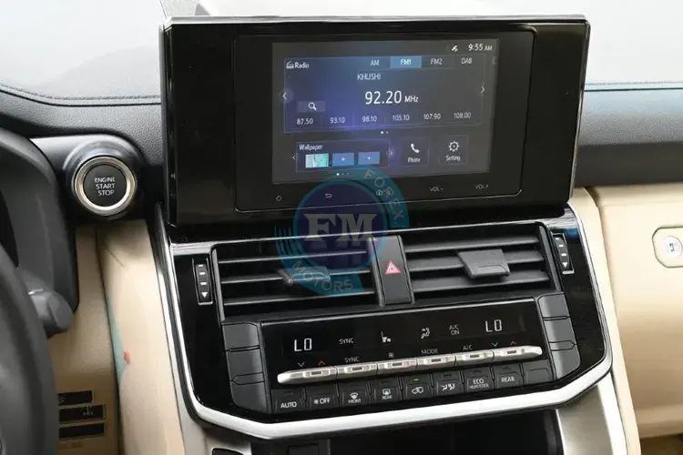 2025 MODEL TOYOTA LAND CRUISER 300 EXR V6 4.0L PETROL 7 SEAT AUTOMATIC SCREEN