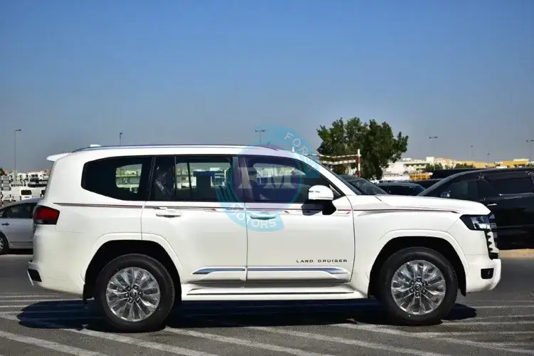 2026 MODEL TOYOTA LAND CRUISER 300 GXR V6 3.5L PETROL 4WD 7-SEAT AUTOMATIC SIDE2