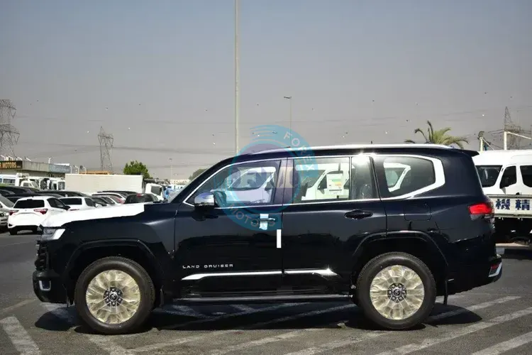 2025 MODEL TOYOTA LAND CRUISER 300 VX V6 3.5L PETROL 4WD 7-SEATER AUTOMATIC SIDE2