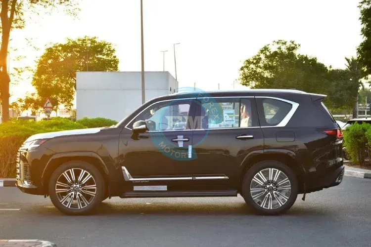 2025 MODEL LEXUS LX600 TURBO SPORT PLUS ML V6 3.5L PETROL 7-SEATER AUTOMATIC SIDE2
