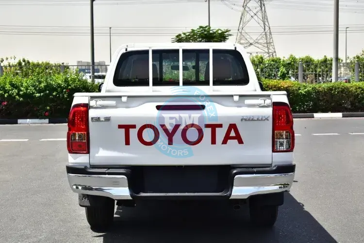 2025 MODEL TOYOTA HILUX DOUBLE CAB GLS-G 2.7L 4X2 AUTOMATIC BACK